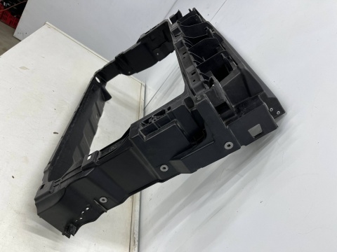Pas przedni Seat Tarraco 18-24r. wzmocnienie ramka chłodnic oryginalne 5fj805588t Pas przedni Seat Tarraco 18-24r. wzmocnienie ramka chłodnic oryginalne 5fj805588t