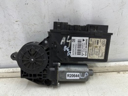 Podnośnik szyb Audi A4 B6 B7 Exeo 00-08r. lewy przedni silniczek podnoszenia szyby lewy przód 8e1959801g