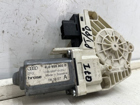 Podnośnik szyb Audi Q7 I 4L 05-15r. prawy przedni tylny silniczek podnoszenia szyby prawy przód tył 4l0959802b Podnośnik szyb Audi Q7 I 4L 05-15r. prawy przedni tylny silniczek podnoszenia szyby prawy przód tył 4l0959802b