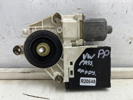Podnośnik szyb VW Passat B6 Caddy Golf V Octavia II 05-15r. prawy przedni silniczek podnoszenia szyby prawy przód 1k0959793g