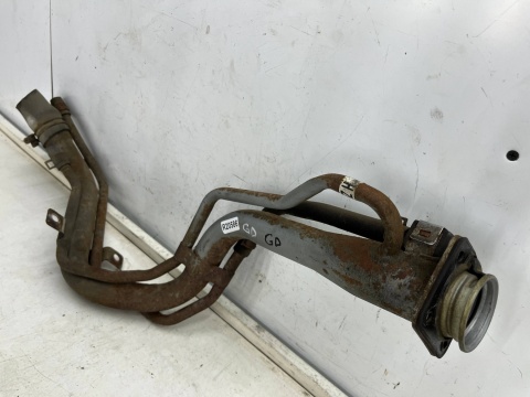 Zbiornik paliwa Hyundai Grandeur IV 05-11r. 2.2 CRDi DIESEL metalowa rura przewód wlewu paliwa Zbiornik paliwa Hyundai Grandeur IV 05-11r. 2.2 CRDi DIESEL metalowa rura przewód wlewu paliwa