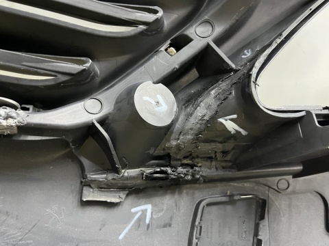 Zderzak przedni Peugeot 308 2 II T9 13-17r. Przedlift przód 4XPDC AA36117425 Zderzak przedni Peugeot 308 2 II T9 13-17r. Przedlift przód 4XPDC AA36117425