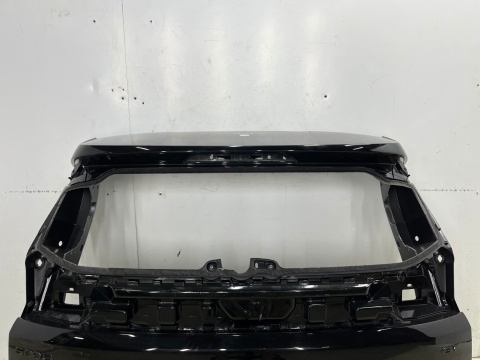 Klapa bagażnika Peugeot 5008 2 II 17-24r. tylna 9812068877 Klapa bagażnika Peugeot 5008 2 II 17-24r. tylna 9812068877