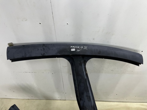 Poszycie Mazda 3 III BM BN 13-18r. prawy środkowy słupek próg tylny ćwiartka reperaturka NOWA oryginalna Poszycie Mazda 3 III BM BN 13-18r. prawy środkowy słupek próg tylny ćwiartka reperaturka NOWA oryginalna
