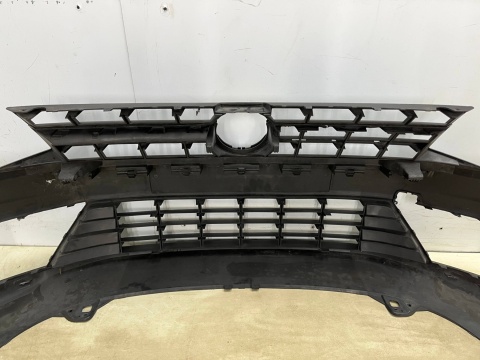 Zderzak przedni VW Caddy 3 III 15-20r. Lift przód 2K5807221J Zderzak przedni VW Caddy 3 III 15-20r. Lift przód 2K5807221J