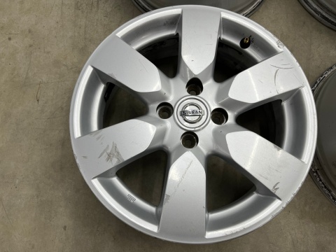 Felga Nissan Note I E11 06-12r. 6jx16 ET45 4x100 felgi aluminiowe 16 cali KOMPLET 9u03asa17 n236013 Felga Nissan Note I E11 06-12r. 6jx16 ET45 4x100 felgi aluminiowe 16 cali KOMPLET 9u03asa17 n236013