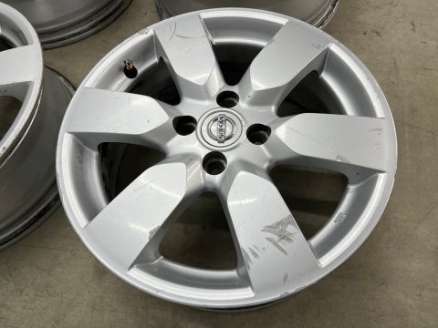 Felga Nissan Note I E11 06-12r. 6jx16 ET45 4x100 felgi aluminiowe 16 cali KOMPLET 9u03asa17 n236013 Felga Nissan Note I E11 06-12r. 6jx16 ET45 4x100 felgi aluminiowe 16 cali KOMPLET 9u03asa17 n236013