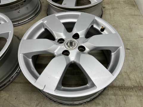Felga Nissan Note I E11 06-12r. 6jx16 ET45 4x100 felgi aluminiowe 16 cali KOMPLET 9u03asa17 n236013 Felga Nissan Note I E11 06-12r. 6jx16 ET45 4x100 felgi aluminiowe 16 cali KOMPLET 9u03asa17 n236013