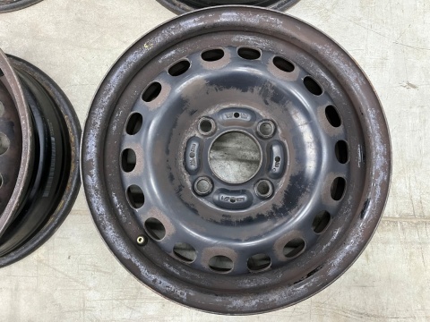Felgi stalowe Mitsubishi Colt 6 VI Z30 04-12r. Smart Forfour 454 14 cali 5,5jx14 ET46 4x114,3 KOMPLET mr961365 a4544010201 Felgi stalowe Mitsubishi Colt 6 VI Z30 04-12r. Smart Forfour 454 14 cali 5,5jx14 ET46 4x114,3 KOMPLET mr961365 a4544010201