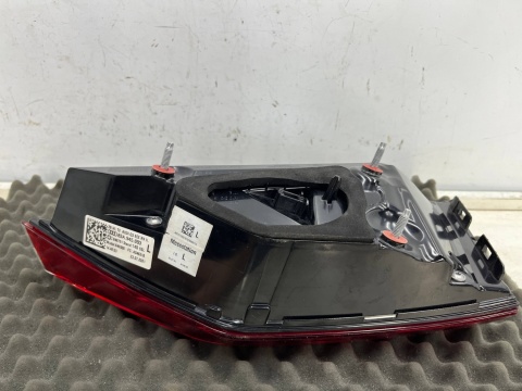 Lampa Audi Q3 II 83a 18r.- lewa tylna full LED matrix w klape bagaznika ORYGINALNA lewy tył Europa 83a945093 Lampa Audi Q3 II 83a 18r.- lewa tylna full LED matrix w klape bagaznika ORYGINALNA lewy tył Europa 83a945093