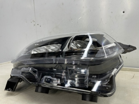 Lampa reflektor Citroen Berlingo 3 III IV 18-23r. PRAWA przednia zwykła dostawczak prawy przód EUROPA 9816824780 Lampa reflektor Citroen Berlingo 3 III IV 18-23r. PRAWA przednia zwykła dostawczak prawy przód EUROPA 9816824780