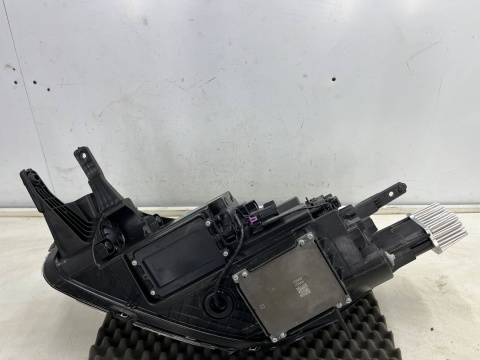 Lampa reflektor Listwa MG ZS lift 19r.- MG ZS EV lift 21r.- PRAWA przednia full LED prawy przód 11 pin EUROPA a00005r0200 Lampa reflektor Listwa MG ZS lift 19r.- MG ZS EV lift 21r.- PRAWA przednia full LED prawy przód 11 pin EUROPA a00005r0200