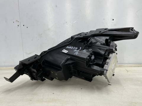 Lampa reflektor Mazda 3 IV BP 19r.- PRAWA przednia LED prawy przód 8 pin EUROPA bcjh-51030 Lampa reflektor Mazda 3 IV BP 19r.- PRAWA przednia LED prawy przód 8 pin EUROPA bcjh-51030