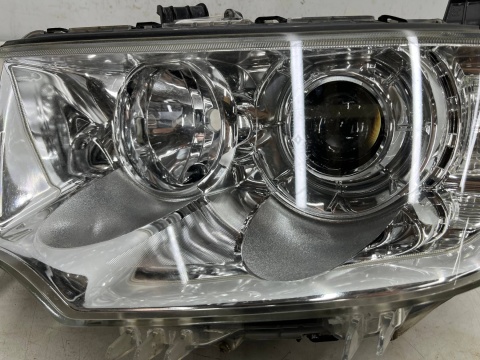 Lampa reflektor Mitsubishi L200 LIFT 10-15r. Pajero Sport II 03-16r. LEWA przednia soczewka lewy przód EUROPA 8301a877 Lampa reflektor Mitsubishi L200 LIFT 10-15r. Pajero Sport II 03-16r. LEWA przednia soczewka lewy przód EUROPA 8301a877