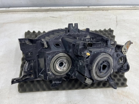 Lampa reflektor Mitsubishi L200 LIFT 10-15r. Pajero Sport II 03-16r. LEWA przednia soczewka lewy przód EUROPA 8301a877 Lampa reflektor Mitsubishi L200 LIFT 10-15r. Pajero Sport II 03-16r. LEWA przednia soczewka lewy przód EUROPA 8301a877