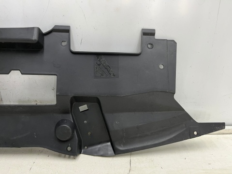 Osłona pasa przedniego Renault Trafic 3 III NV300 Talento LIFT 19r.- nakładka górna zamka 620366902r Osłona pasa przedniego Renault Trafic 3 III NV300 Talento LIFT 19r.- nakładka górna zamka 620366902r