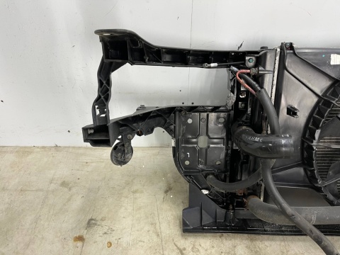 Pas przedni Hyundai Grandeur IV 05-11r. 2.2 CRDi diesel kompletny z wiatrakiem chłodnicami wody klimy okular wzmocnienie Pas przedni Hyundai Grandeur IV 05-11r. 2.2 CRDi diesel kompletny z wiatrakiem chłodnicami wody klimy okular wzmocnienie