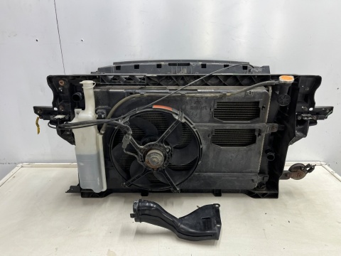 Pas przedni Mitsubishi Colt 6 VI Z30 04-12r. Benzyna kompletny z wiatrakiem i chłodnicami BEZ KLIMY belka zderzaka wzmocnienie Pas przedni Mitsubishi Colt 6 VI Z30 04-12r. Benzyna kompletny z wiatrakiem i chłodnicami BEZ KLIMY belka zderzaka wzmocnienie