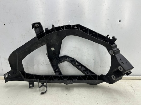 Pas przedni Mitsubishi Colt 6 VI Z30 LIFT 08-12r. prawy przedni okular reflektora ślizg wzmocnienie NIEUSZKODZONE 5256a814 Pas przedni Mitsubishi Colt 6 VI Z30 LIFT 08-12r. prawy przedni okular reflektora ślizg wzmocnienie NIEUSZKODZONE 5256a814