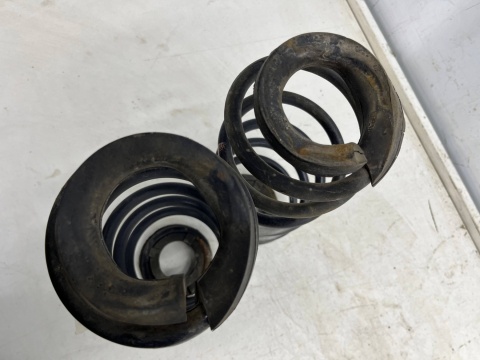 Sprężyna Mitsubishi Colt VI 6 Z30 04-12r. 3Drzwi sprężyny zawieszenia tylne Komplet tył Sprężyna Mitsubishi Colt VI 6 Z30 04-12r. 3Drzwi sprężyny zawieszenia tylne Komplet tył