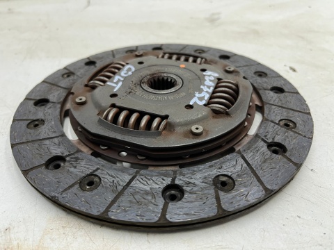 Sprzęgło Mitsubishi Colt VI 6 Z30 Lancer Smart Forfour I w454 04-12r. 1.1b 1.3b 1.5b tarcza i docisk mn130489 mn168403 Sprzęgło Mitsubishi Colt VI 6 Z30 Lancer Smart Forfour I w454 04-12r. 1.1b 1.3b 1.5b tarcza i docisk mn130489 mn168403