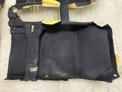 Wykładzina Mitsubishi Colt VI 6 Z30 3Drzwi 04-12r. podłoga dywan mata Wykładzina Mitsubishi Colt VI 6 Z30 3Drzwi 04-12r. podłoga dywan mata