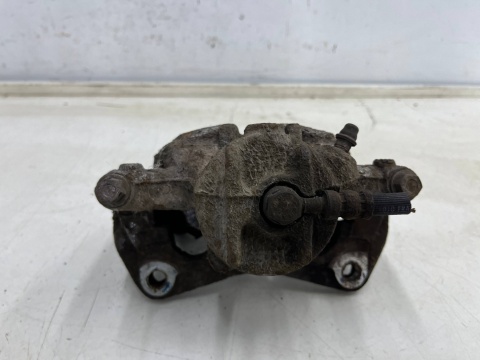 Zacisk hamulcowy Mitsubishi Colt VI 6 Z30 Smart Forfour I w454 04-12r. prawe przednie jarzmo mocowanie prawy przód Zacisk hamulcowy Mitsubishi Colt VI 6 Z30 Smart Forfour I w454 04-12r. prawe przednie jarzmo mocowanie prawy przód
