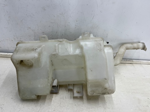 Zbiorniczek spryskiwaczy Mitsubishi Colt VI 6 Z30 Smart Forfour w454 04-12r. na płyn do szyby silniczek pompka mn105383 Zbiorniczek spryskiwaczy Mitsubishi Colt VI 6 Z30 Smart Forfour w454 04-12r. na płyn do szyby silniczek pompka mn105383