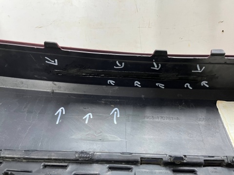 Zderzak tylny Jaguar E-Pace 17-24r. tył 4XPDC J9C3-17D781-A Zderzak tylny Jaguar E-Pace 17-24r. tył 4XPDC J9C3-17D781-A