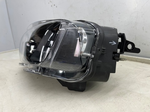 Lampa reflektor Citroen Berlingo III 3 Multispace 18-23r. lewa przednia wersja osobowa lewy przód 9816825180 Lampa reflektor Citroen Berlingo III 3 Multispace 18-23r. lewa przednia wersja osobowa lewy przód 9816825180