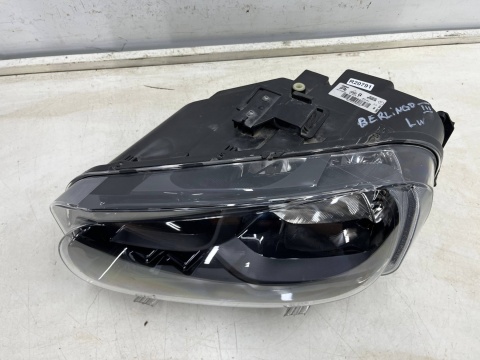 Lampa reflektor Citroen Berlingo III 3 Multispace 18-23r. lewa przednia wersja osobowa lewy przód 9816825180 Lampa reflektor Citroen Berlingo III 3 Multispace 18-23r. lewa przednia wersja osobowa lewy przód 9816825180