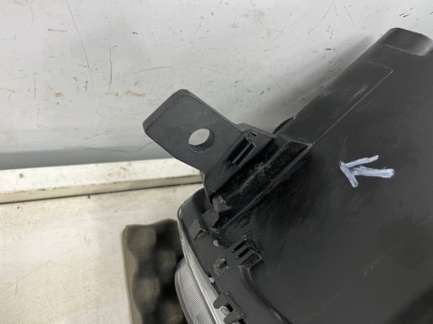 Lampa reflektor Citroen Berlingo III 3 Multispace 18-23r. lewa przednia wersja osobowa lewy przód 9816825180 Lampa reflektor Citroen Berlingo III 3 Multispace 18-23r. lewa przednia wersja osobowa lewy przód 9816825180