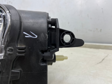 Lampa reflektor Citroen Berlingo III 3 Multispace 18-23r. lewa przednia wersja osobowa lewy przód 9816825180 Lampa reflektor Citroen Berlingo III 3 Multispace 18-23r. lewa przednia wersja osobowa lewy przód 9816825180