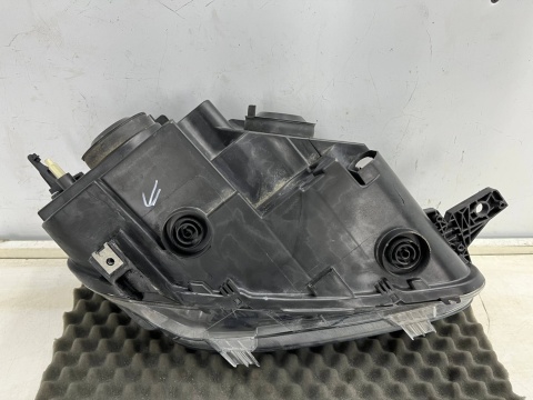 Lampa reflektor Citroen Berlingo III 3 Multispace 18-23r. lewa przednia wersja osobowa lewy przód 9816825180 Lampa reflektor Citroen Berlingo III 3 Multispace 18-23r. lewa przednia wersja osobowa lewy przód 9816825180