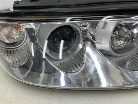 Lampa reflektor Hyundai Grandeur IV 05-10r. PRAWA przednia kompletna Xenon ksenon Europa oryginal prawy przód 92102-3l1xx Lampa reflektor Hyundai Grandeur IV 05-10r. PRAWA przednia kompletna Xenon ksenon Europa oryginal prawy przód 92102-3l1xx