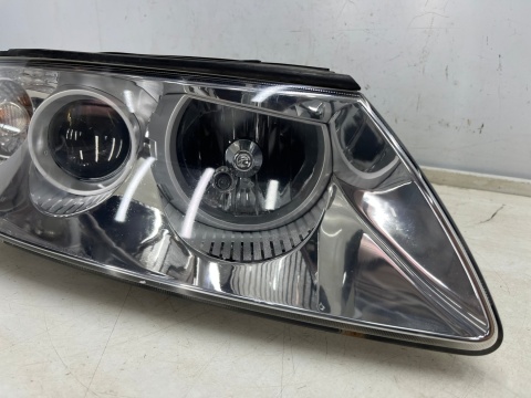 Lampa reflektor Hyundai Grandeur IV 05-10r. PRAWA przednia kompletna Xenon ksenon Europa oryginal prawy przód 92102-3l1xx Lampa reflektor Hyundai Grandeur IV 05-10r. PRAWA przednia kompletna Xenon ksenon Europa oryginal prawy przód 92102-3l1xx