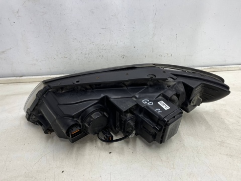 Lampa reflektor Hyundai Grandeur IV 05-10r. PRAWA przednia kompletna Xenon ksenon Europa oryginal prawy przód 92102-3l1xx Lampa reflektor Hyundai Grandeur IV 05-10r. PRAWA przednia kompletna Xenon ksenon Europa oryginal prawy przód 92102-3l1xx