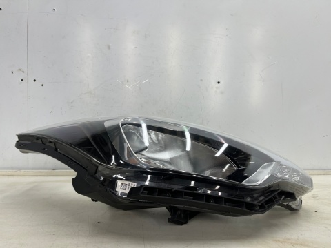 Lampa reflektor Hyundai i20 II GB 14-20r. PRAWA przednia ORYGINALNA Europa prawy przód 92102-c8000 Lampa reflektor Hyundai i20 II GB 14-20r. PRAWA przednia ORYGINALNA Europa prawy przód 92102-c8000