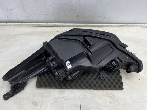 Lampa reflektor Hyundai i20 II GB 14-20r. PRAWA przednia ORYGINALNA Europa prawy przód 92102-c8000 Lampa reflektor Hyundai i20 II GB 14-20r. PRAWA przednia ORYGINALNA Europa prawy przód 92102-c8000