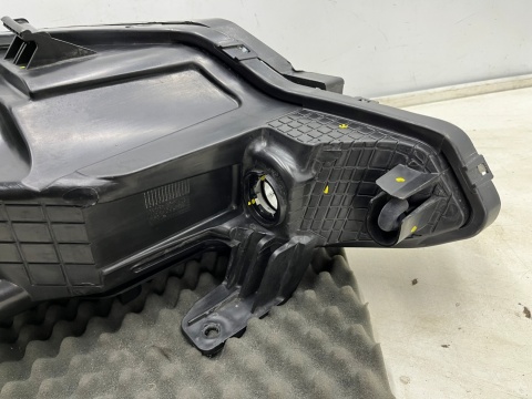 Lampa reflektor Hyundai i20 II GB 14-20r. PRAWA przednia ORYGINALNA Europa prawy przód 92102-c8000 Lampa reflektor Hyundai i20 II GB 14-20r. PRAWA przednia ORYGINALNA Europa prawy przód 92102-c8000