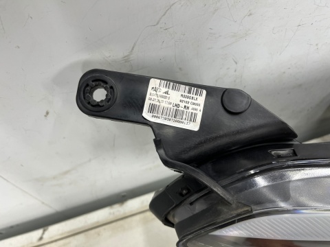 Lampa reflektor Hyundai i20 II GB 14-20r. PRAWA przednia ORYGINALNA Europa prawy przód 92102-c8000 Lampa reflektor Hyundai i20 II GB 14-20r. PRAWA przednia ORYGINALNA Europa prawy przód 92102-c8000