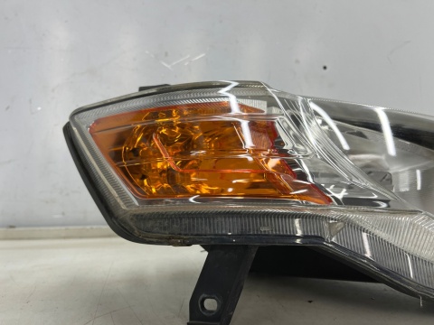 Lampa reflektor Mitsubishi Colt 6 VI Z30 LIFT 08-12r. PRAWA przednia ORYGINALNA prawy przód EUROPA 8301b180 Lampa reflektor Mitsubishi Colt 6 VI Z30 LIFT 08-12r. PRAWA przednia ORYGINALNA prawy przód EUROPA 8301b180