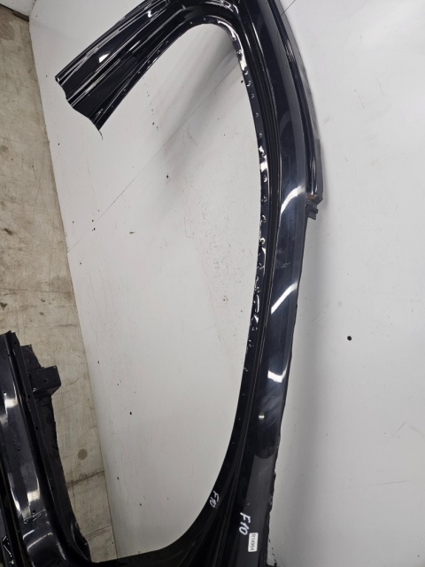 Poszycie BMW F10 sedan 10r.- prawy bok rama drzwi próg słupek A ćwiartka CZARNY KOLOR Poszycie BMW F10 sedan 10r.- prawy bok rama drzwi próg słupek A ćwiartka CZARNY KOLOR