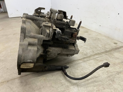 Skrzynia biegów Mitsubishi Colt VI 6 Z30 Smart Forfour I w454 04-12r. benzyna manualna 5 biegów p2500a222 f5mga Skrzynia biegów Mitsubishi Colt VI 6 Z30 Smart Forfour I w454 04-12r. benzyna manualna 5 biegów p2500a222 f5mga