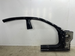 Poszycie BMW F10 sedan 10r.- prawy bok rama drzwi próg słupek A ćwiartka CZARNY KOLOR