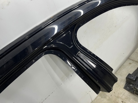 Poszycie BMW F10 sedan 10r.- prawy bok rama drzwi próg słupek A ćwiartka CZARNY KOLOR