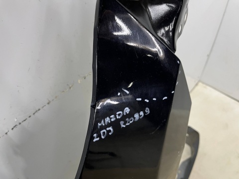 Błotnik Mazda 2 DJ 14r.- prawy przedni prawy przód Błotnik Mazda 2 DJ 14r.- prawy przedni prawy przód
