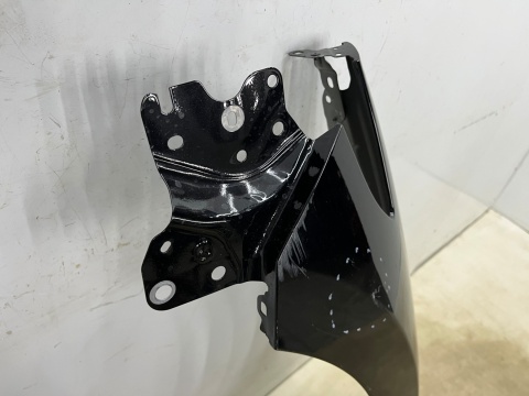 Błotnik Mazda 3 IV BP 19r.- lewy przedni lewy przód Błotnik Mazda 3 IV BP 19r.- lewy przedni lewy przód