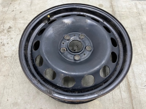 Felgi stalowe VW Golf Caddy Touran Audi a3 Octavia Leon 16 cali 6jx16 ET48 5x112 5q0601027q Felgi stalowe VW Golf Caddy Touran Audi a3 Octavia Leon 16 cali 6jx16 ET48 5x112 5q0601027q