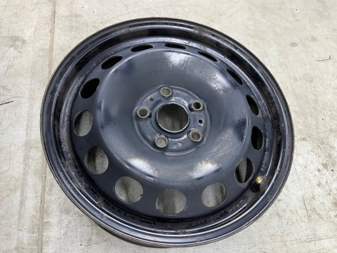 Felgi stalowe VW Golf Caddy Touran Audi a3 Octavia Leon 16 cali 6jx16 ET48 5x112 5q0601027q Felgi stalowe VW Golf Caddy Touran Audi a3 Octavia Leon 16 cali 6jx16 ET48 5x112 5q0601027q